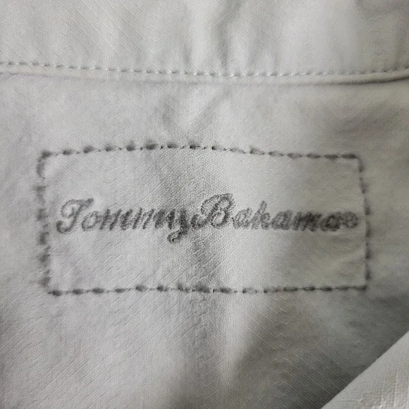 Tommy Bahama Head In The Clouds Air Service Mens 2XL Gray Hawaiian SS - Picture 4 of 6